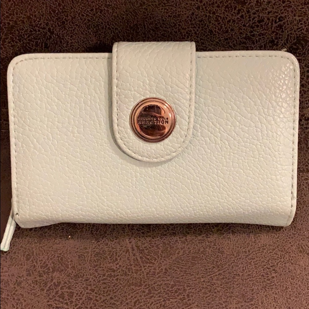 Kenneth Cole Reaction wallet